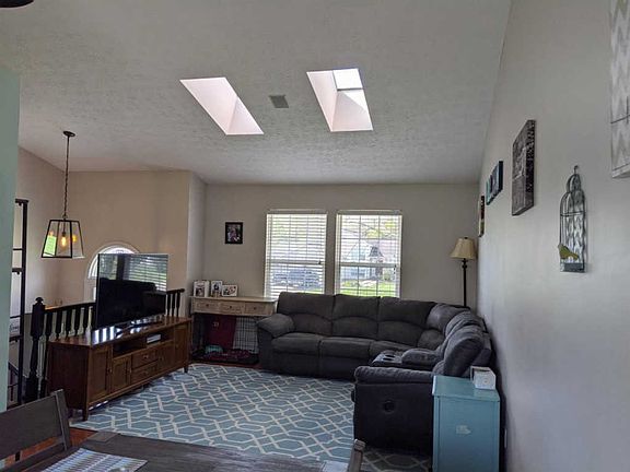 2nd image of 1436 Breckenridge Dr