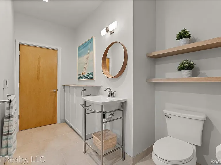1797 Miller Ave #1 — Photo 2