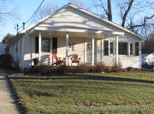 202 E Main St, Mahomet, IL 61853