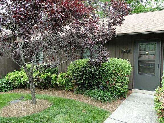 4th image of 2513 Cottage Pl #A
