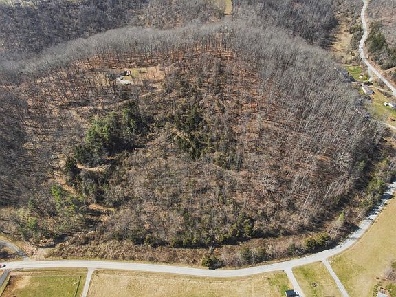 4th image of Georges Run Rd