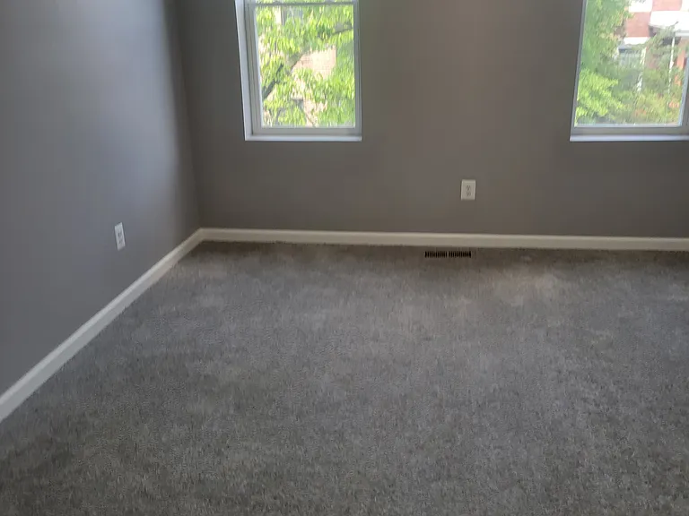3419 Esther Pl — Photo 5