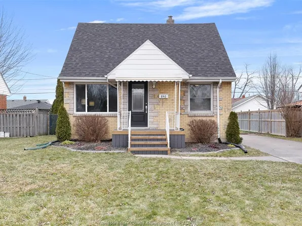 846 Laporte Ave, Windsor, ON N8S 3R4