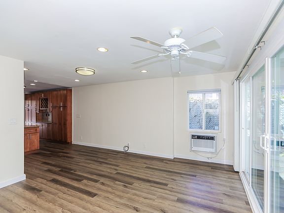 5th image of 1252 Hunakai St #16