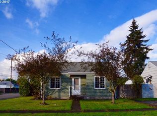 2952 Field St, Longview, WA 98632