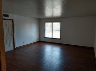 1189 Farnsworth Rd APT B, Waterville, OH 43566