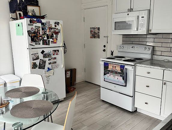 4th image of 1828 Parmenter St #204