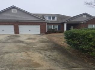 111 Shady Bank Ln, Byron, GA