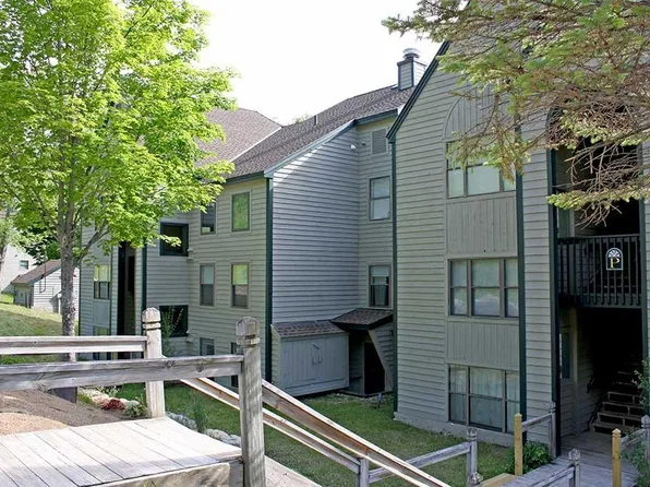 46 Stewart Lane #P-205, Ludlow, VT 05149