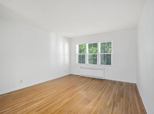 2010 N Westnedge Ave #1, Kalamazoo, MI 49007