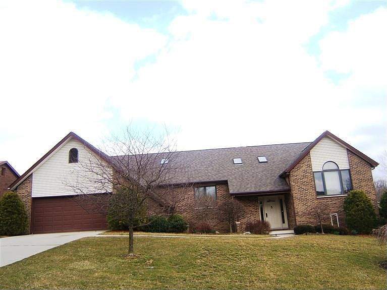 1st image of 6520 Golf Manor Ct