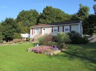 136 Richards Ave, Vestal, NY 13850