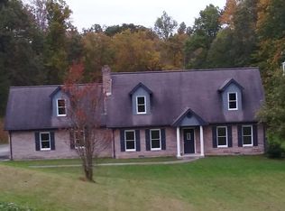 402 Fairview Rd, Middlesboro, KY 40965