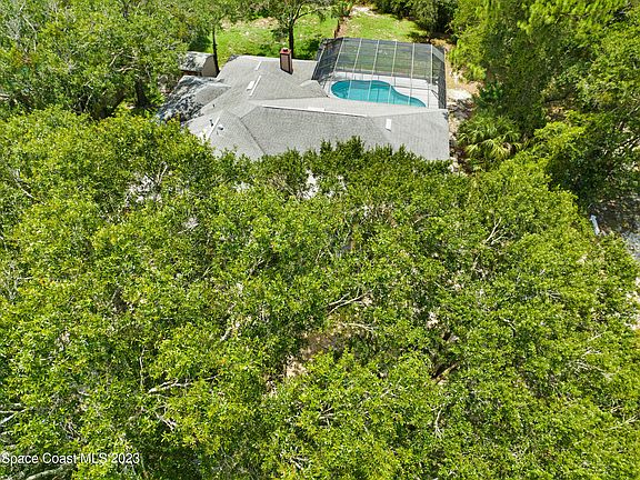 5th image of 6369 Whispering Ln