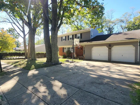 102 Orange Street, Oakhurst, NJ 07755
