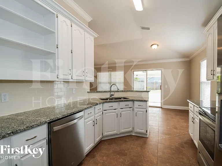 12332 S Casheros Cove Dr — Photo 8