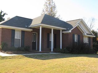 18 Camilia Austin Dr, Wetumpka, AL 36092