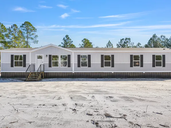 123 Daniel St, Waynesville, GA 31566