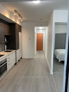 199 Richmond St W #307 — Photo 13