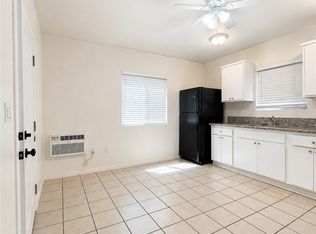 319 Hermosa Ave APT 2, Long Beach, CA 90802