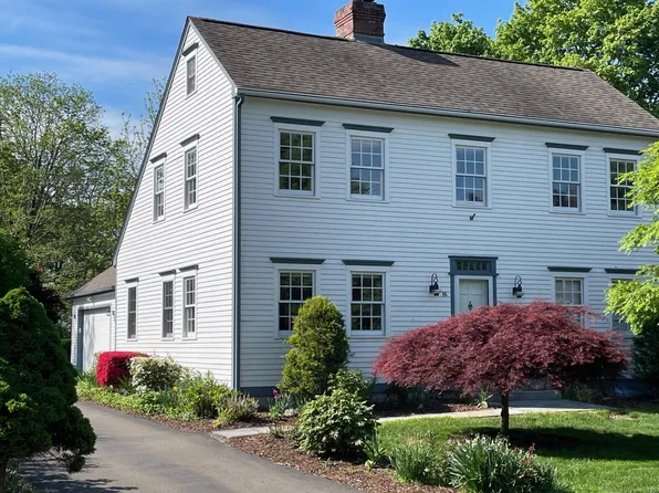 16 North Street, Guilford, CT 06437