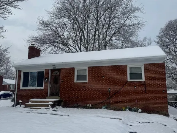 1620 Frances Dr, Woodbridge, VA 22191