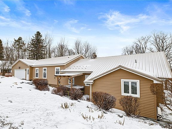 3rd image of 174 Camp Rd