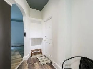 405 Kingston Rd #1, Toronto, ON M4L 1V1