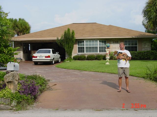 1st image of 689 Indian River Dr
