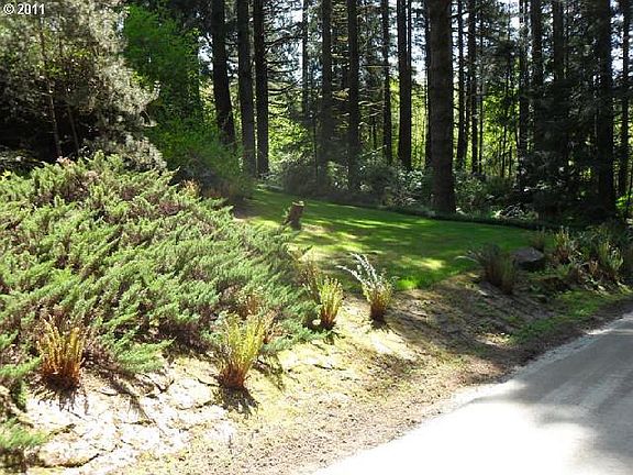 2nd image of 23300 NE 164th St