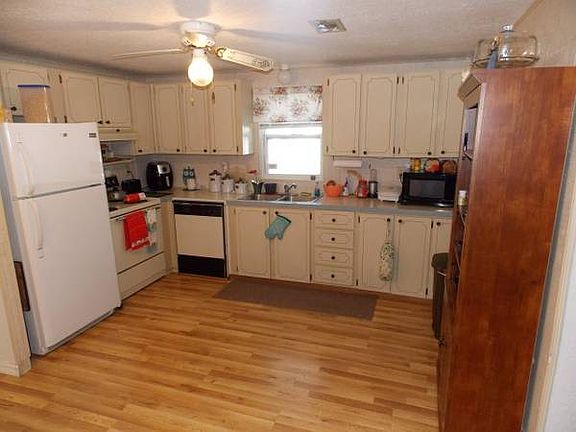 3rd image of 6053 Twilight Dr