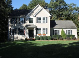 4 Summit Rd, Stanhope, NJ 07874