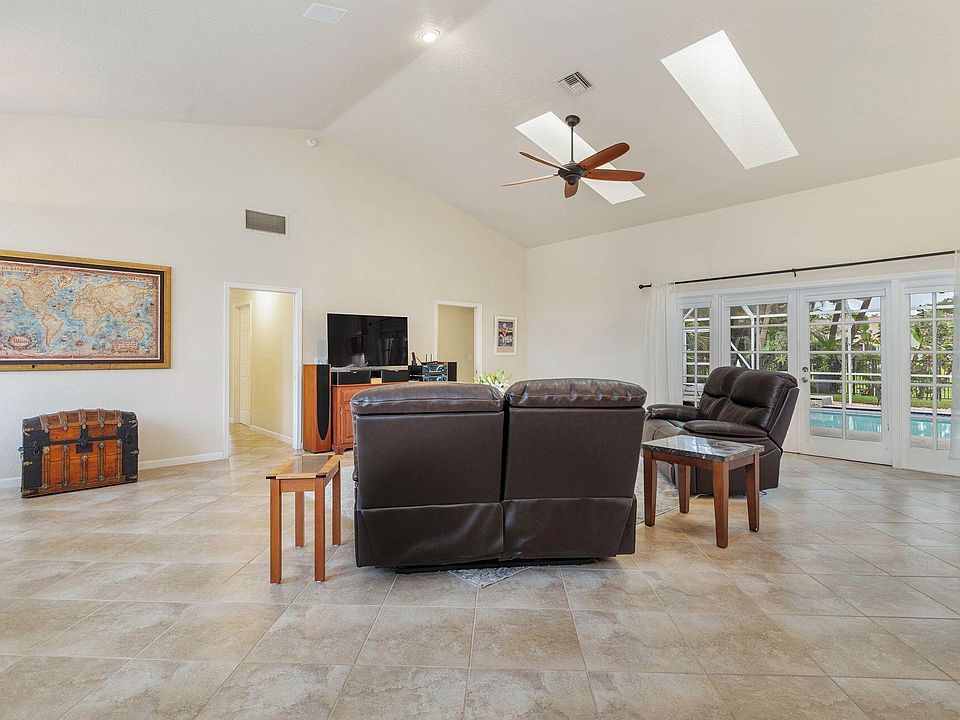1st image of 12670 Headwater Circle