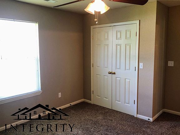 5th image of 21067 Harbor Ln #B