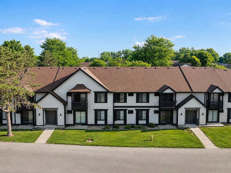 Walnut Woods Apartments