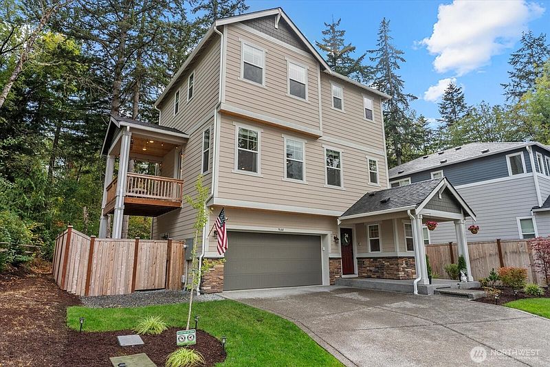 3rd image of 9644 206th Street Ct E
