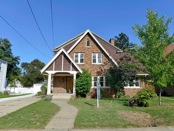 2nd image of 2028 Godwin Ave SE