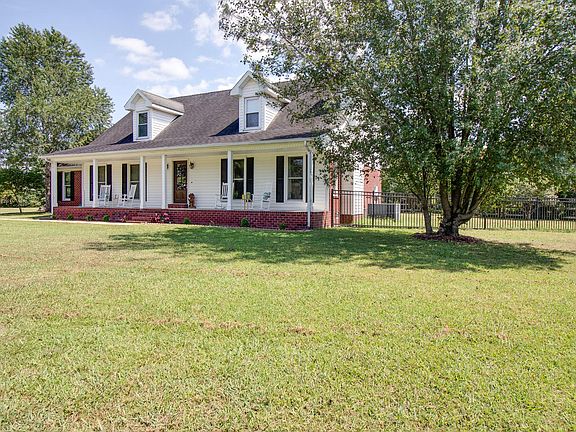 5th image of 3168 Rexland Pl
