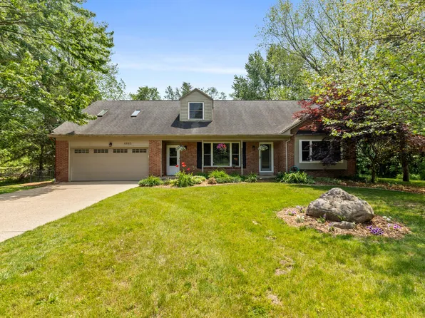 4662 60th St SW, Grandville, MI 49418