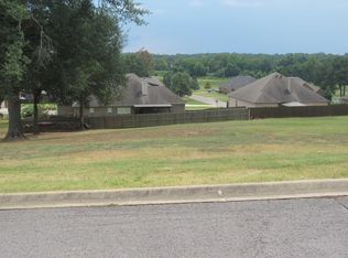 116 Country View Ct, Morrilton, AR 72110