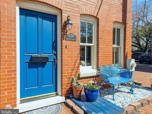 630 Browns Ct SE, Washington, DC 20003