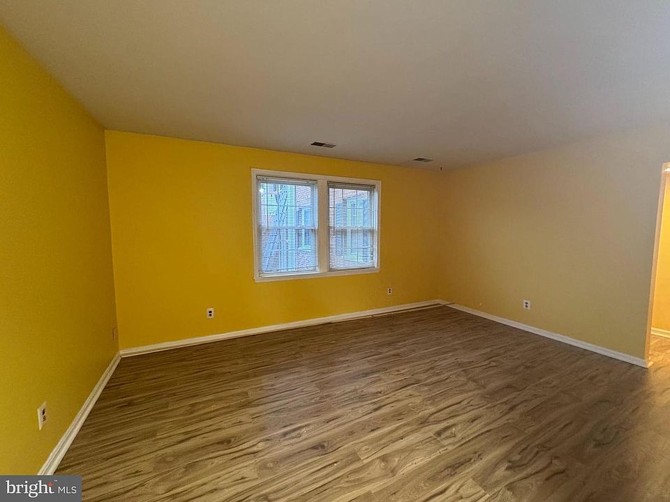 Plenty of common area space