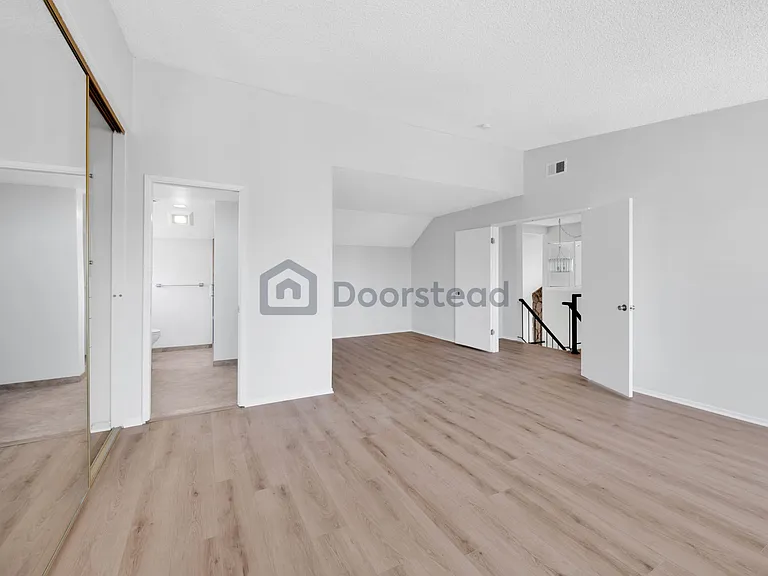 955 Fernrest Dr — Photo 21