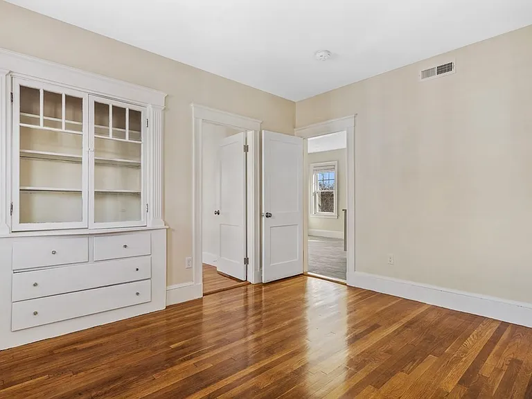 70 Sudan St #3 — Photo 2