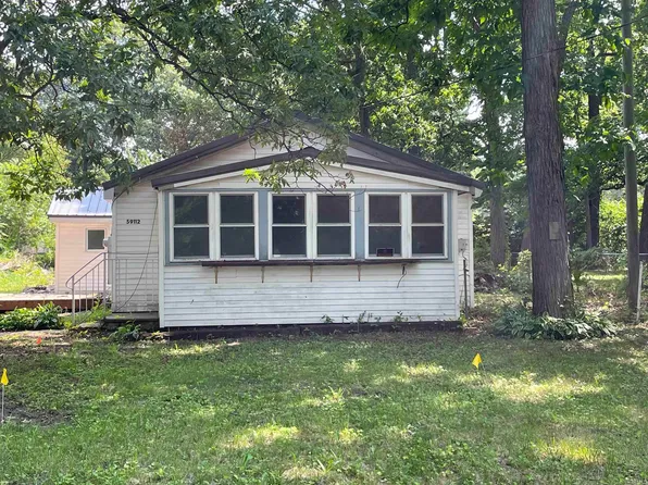 59112 Malcor St, South Bend, IN 46619