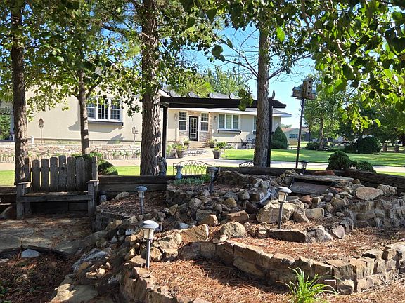 4th image of 335 Quail Cir