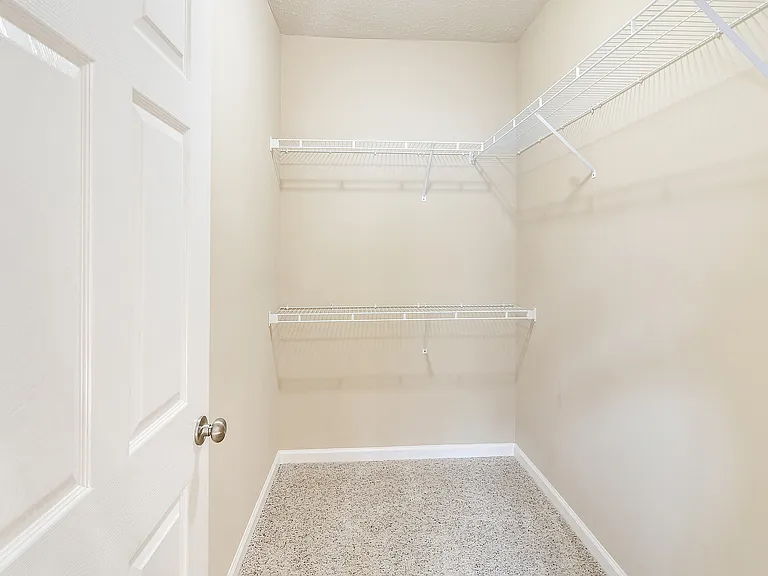 The Vineyard of Olive Branch Apartment Homes — Photo 8