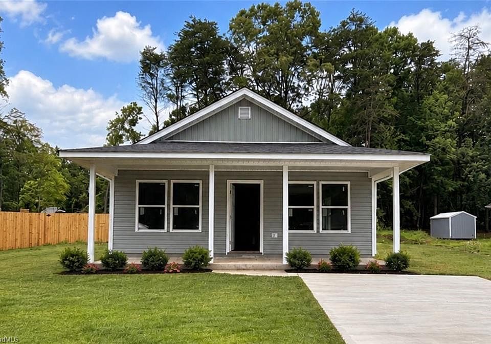 1st image of 733 Meadowgreen Village Dr