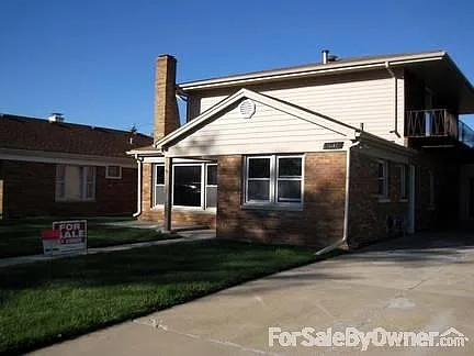 11542 S Troy Dr photo 1
