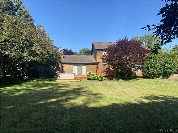 3rd image of 41 Tiffany Ln